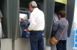 INSS realiza pagamento do 13º salário; FGTS também libera novos saques