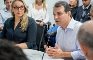 Vice-governadora critica Moisés e rompe laços políticos com o chefe do Executivo em SC