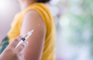 Pacientes hipertensos, sem comorbidades, poderão receber vacina da gripe a partir de segunda-feira (6)