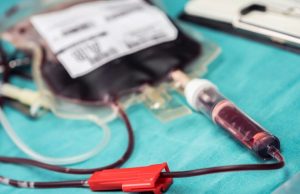 Doações de sangue não devem parar com a pandemia