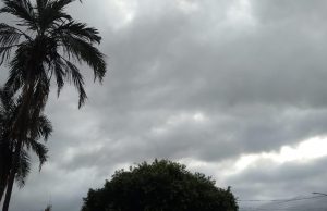 Tempo nublado e temperatura amena devem predominar na região nesta terça-feira
