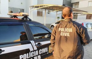 Em Jaguaruna, esposa que mandou matar o marido paraplégico é presa