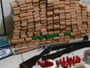 Vídeo: Candidata a vereadora é presa com 190 kg de maconha, armas e R$ 17 mil