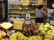 Preços de alimentos básicos sobem em 17 capitais em setembro