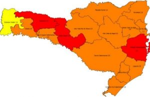 Covid-19: Região de Tubarão segue em nível grave, aponta relatório
