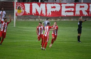 Leão do Sul conquista o empate em partida de seis gols no Aníbal Costa