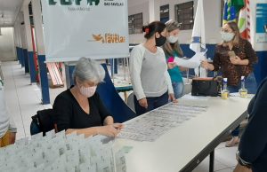 Cerca de 500 alunos da rede municipal de Tubarão vão receber chip com internet e ligações gratuitas