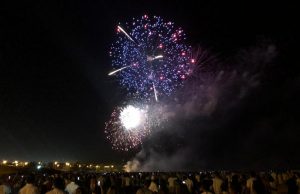 Autistas, idosos e animais de estimação agradecem: Imbituba proíbe shows pirotécnicos sonoros
