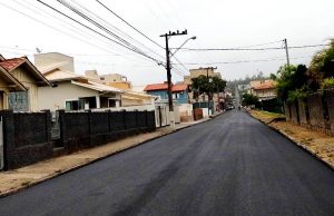 Pavimentação asfáltica na ‘Rua do Salgadão’ é concluída
