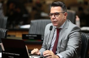 Deputado Luiz Fernando Vampiro assume Secretaria de Educação nesta quarta (3)
