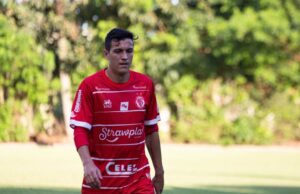 Volante do Hercílio, Andrei Alba sofre lesão e fica fora do Catarinense