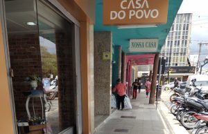 Comércio de Tubarão terá horário normal na segunda e terça de Carnaval
