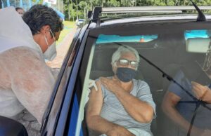 Drive-thru de vacinação ocorre neste fim de semana em Imbituba
