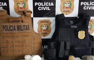 Casal é preso em grande operação contra o tráfico em Gravatal e Armazém
