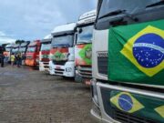 48% dos caminhoneiros de SC apoiam greve no próximo dia 1º
