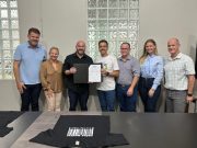 Prefeito sanciona lei que institui Programa Municipal de Rodas de Conversa sobre Saúde Mental nas Escolas