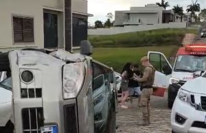 Capotamento com Duas Vítimas é Registrado em Cocal do Sul