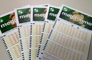 Mega-Sena: ninguém acerta e prêmio acumula em R$ 12 milhões
