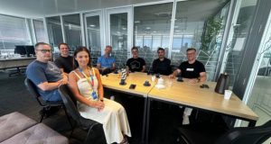 Reunião de planejamento do Innovation Summit 2026 em Tubarão entre Secretaria de Indústria e Sebrae.