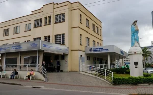 Corpo de Bombeiros atende parto de emergência em Tubarão.