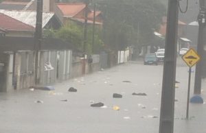 Alerta: Chuva Intensa Provoca Pontos de Alagamento em Diversos Bairros de Tubarão