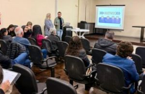 Assistência Social de Tubarão capacita voluntários para organização de abrigos em situações de desastres naturais