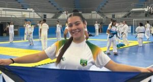 Ana Luiza Santos de Tubarão Compete no Pan-Americano de Karatê: Sábado é o Grande Dia