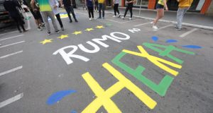Tubarão Inaugura Arena Oficial da Copa do Mundo com Telões Gratuitos no Centro da Cidade