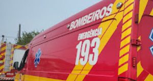 Idoso fica ferido após colisão entre bicicleta e automóvel em Tubarão