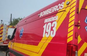 Idoso fica ferido após colisão entre bicicleta e automóvel em Tubarão
