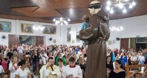 Festa de Santo Antônio em Tubarão: Celebração de Fé e Tradição que une comunidade