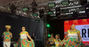 Apae em Tubarão: Inclusão e Talento Marcam Apresentação na Festa Junina da Passagem