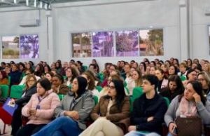 Capacitação reúne 250 profissionais para fortalecer proteção a crianças e adolescentes em Tubarão