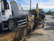 Infraestrutura avança: Tubarão implanta nova rede de drenagem na Rua Alvim Rosendo Fogaça