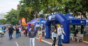 Saúde leva vacinação e testes rápidos ao Dia D do Comércio em Tubarão