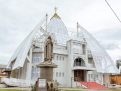 Nova Igreja Matriz Santa Teresinha é dedicada e inicia caminho para se tornar Santuário em Tubarão