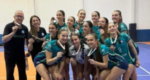 Voleibol de Tubarão marca presença na Taça Paraná Divulgação/AVT