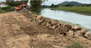 Obra de contenção no rio da Madre protege estrada em Tubarão Fotos: Divulgação