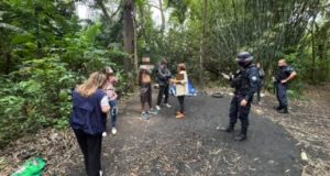 Ação integrada atende pessoas em situação de rua em Tubarão Fotos: PMT/Divulgação